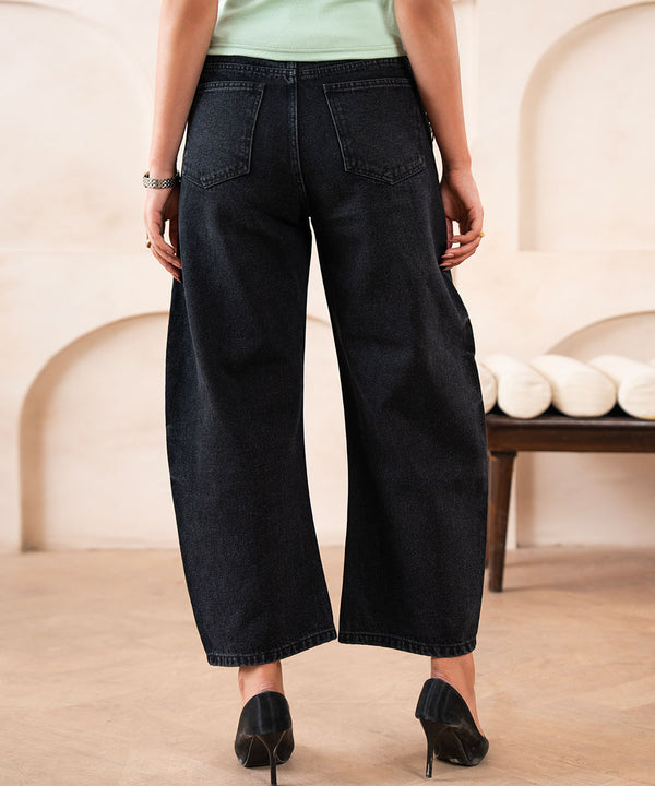 Essential Black Barrel - Halo Retail