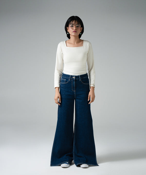 Snip Side Jeans