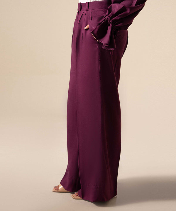 Linear Flow Pants - Halo Retail