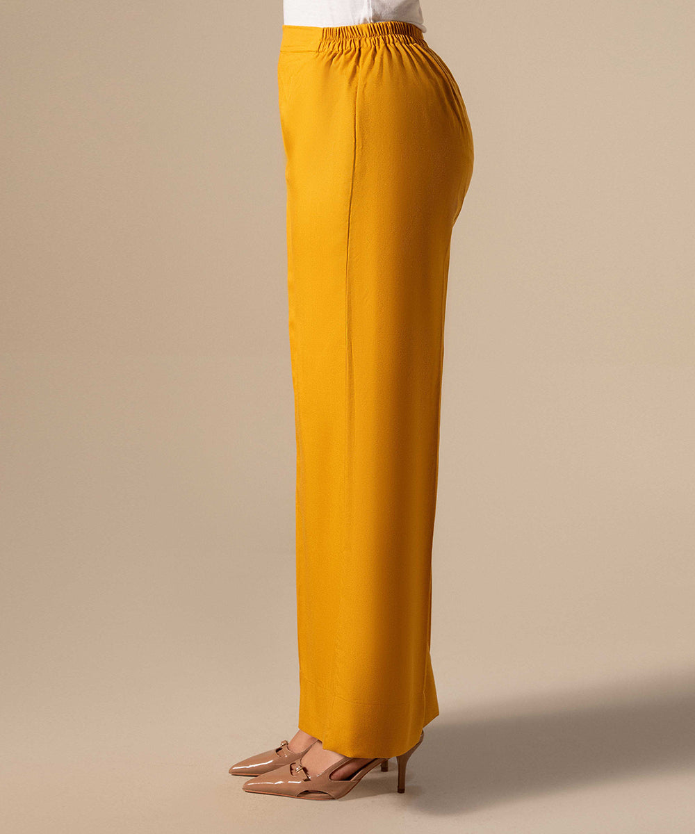 Linear Flow Pants - Halo Retail