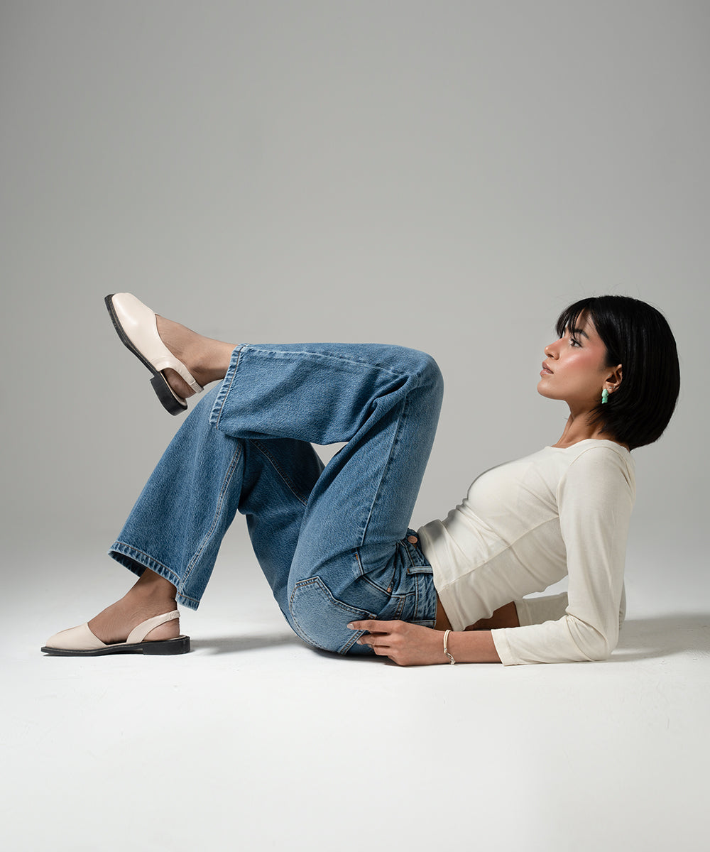 Off-Center Jeans