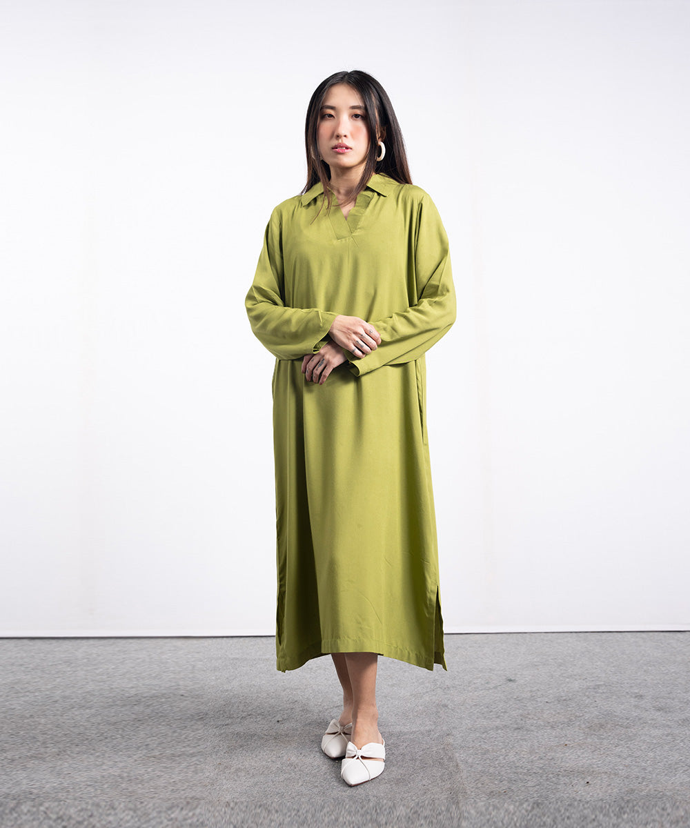 Parrot Green Dress With Collar Details