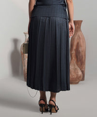 Angle Fold Skirt - Halo Retail