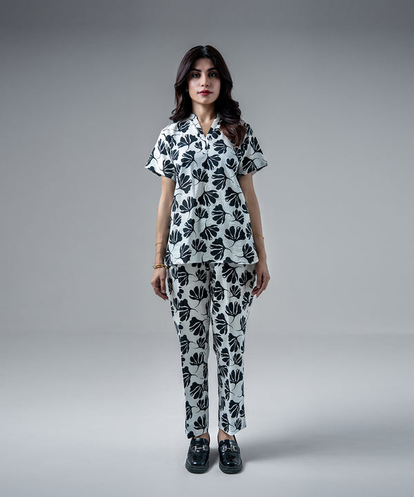 Monochrome Floral V-Neck Shirt