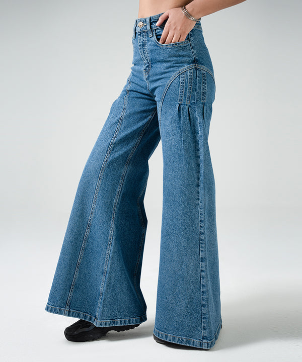 Flareplay Jeans - Halo Retail